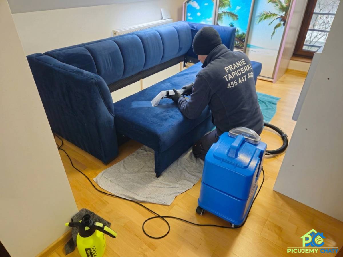 Zespół Picujemy Chaty przy pracy