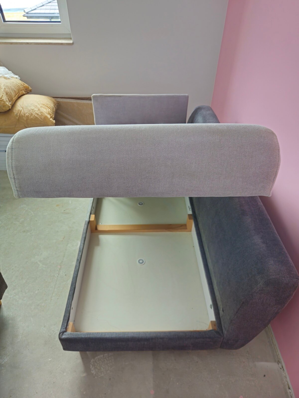 Narożnik po czyszczeniu