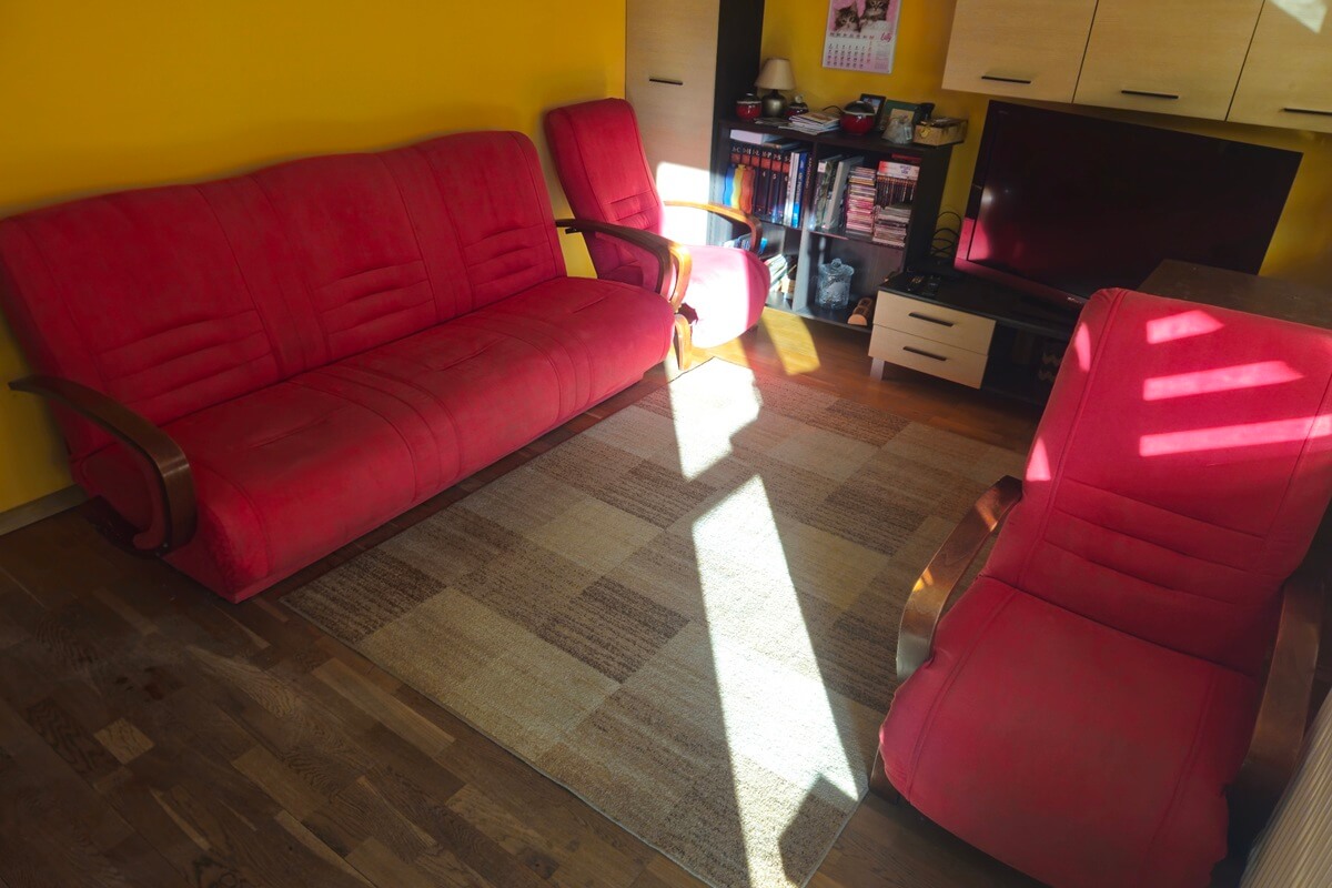 Wiosenne porządki – profesjonalne pranie narożnika i dywanów w Lublinie